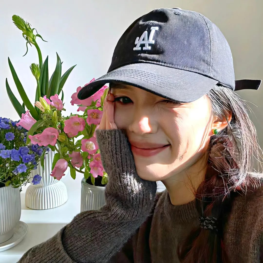 黑夜中的玻璃人偶